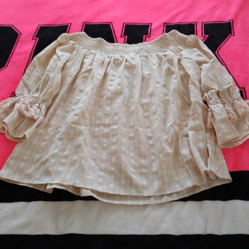 🩷 Gorgeous Boho Off The Shoulder Top - Picture 6 of 8